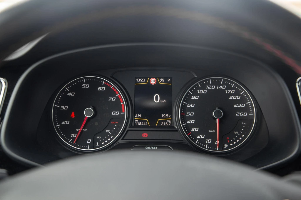 SEAT Leon – foto 18