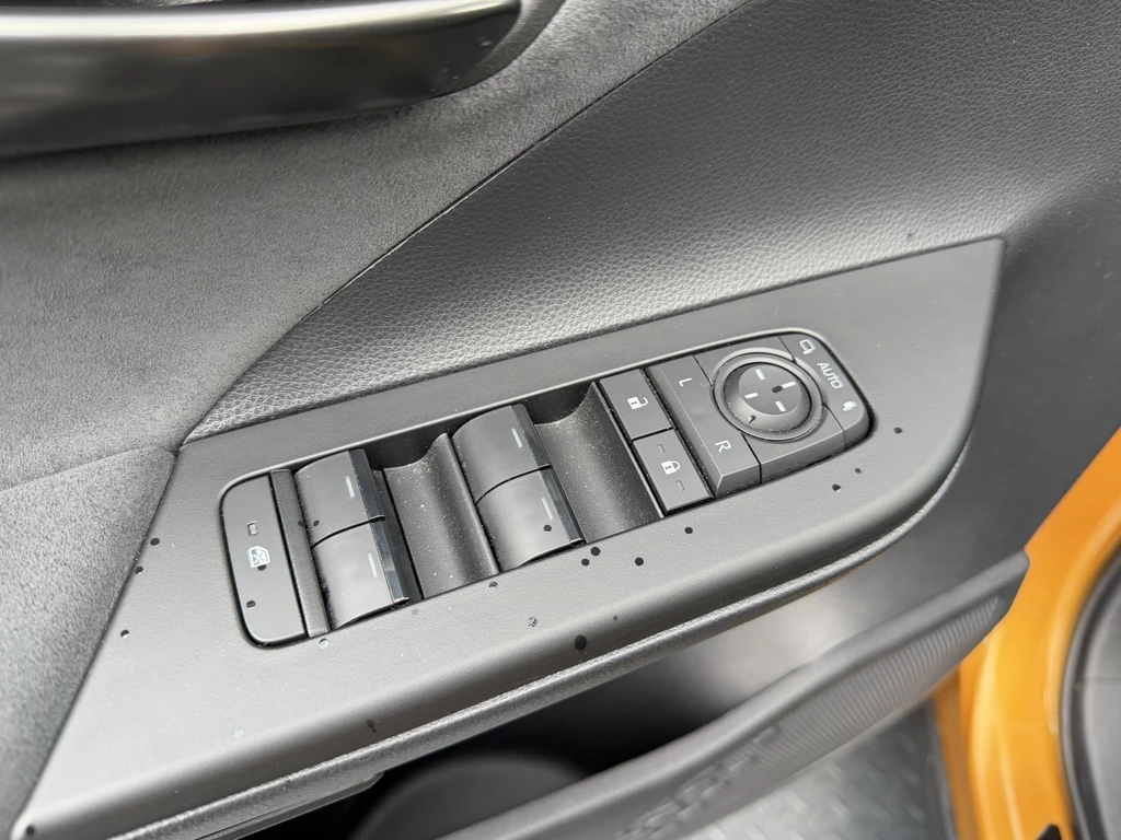 Toyota C-HR – foto 43