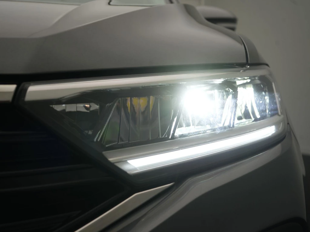 Volkswagen T-Roc – foto 40