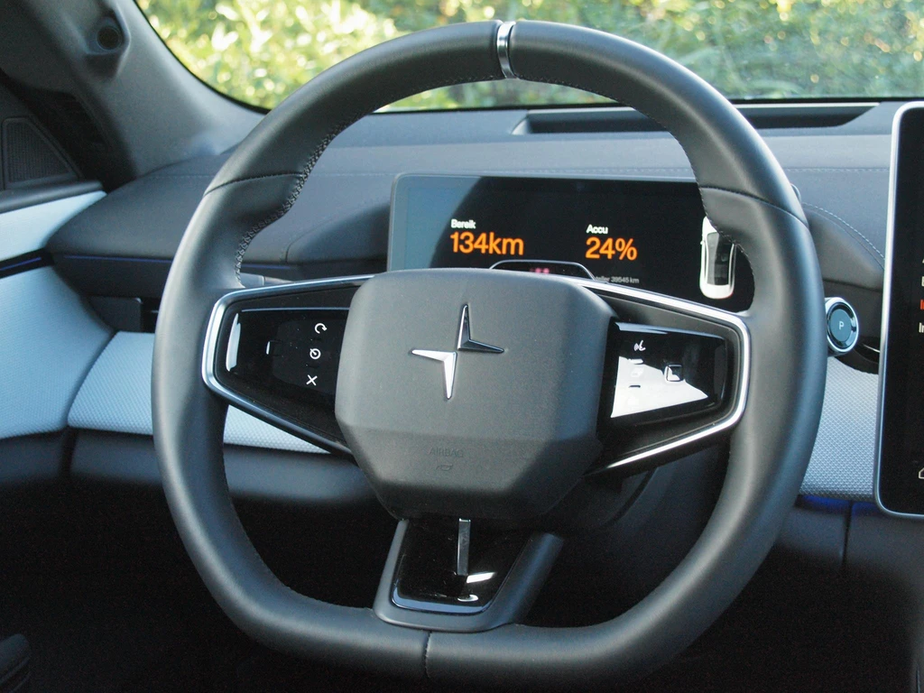 Polestar 4 – foto 16
