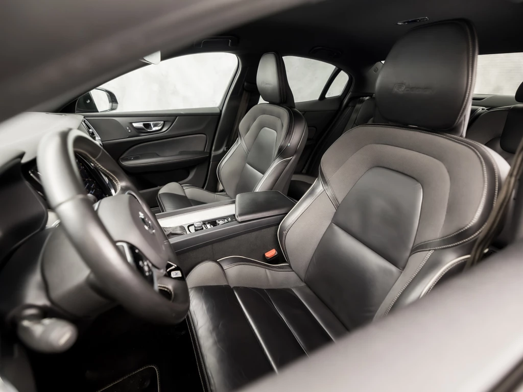 Volvo S60 – foto 15