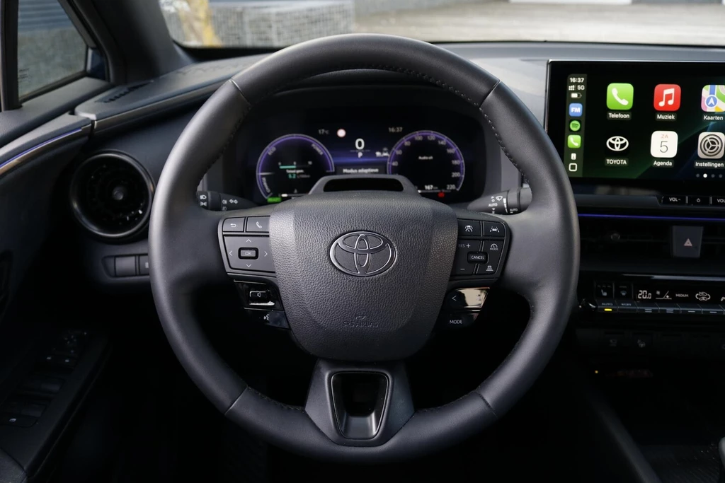 Toyota C-HR – foto 13