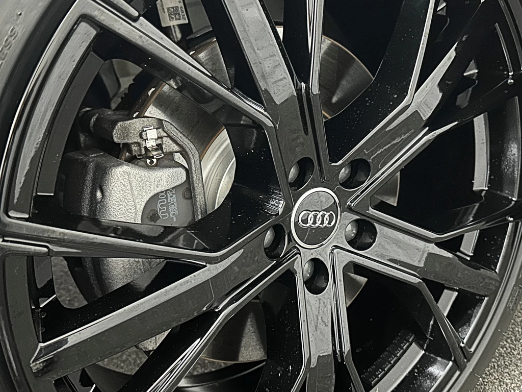 Audi Q4 e-tron – foto 39
