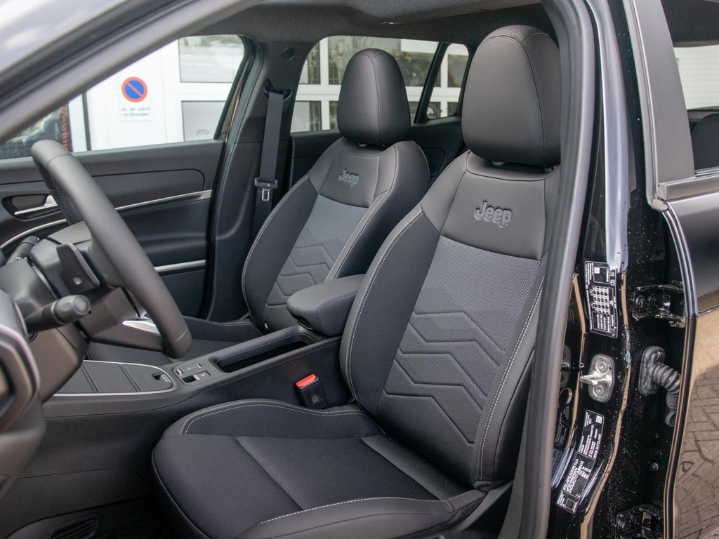 Jeep Avenger – foto 11