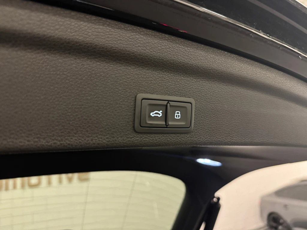 Audi RSQ3 – foto 21