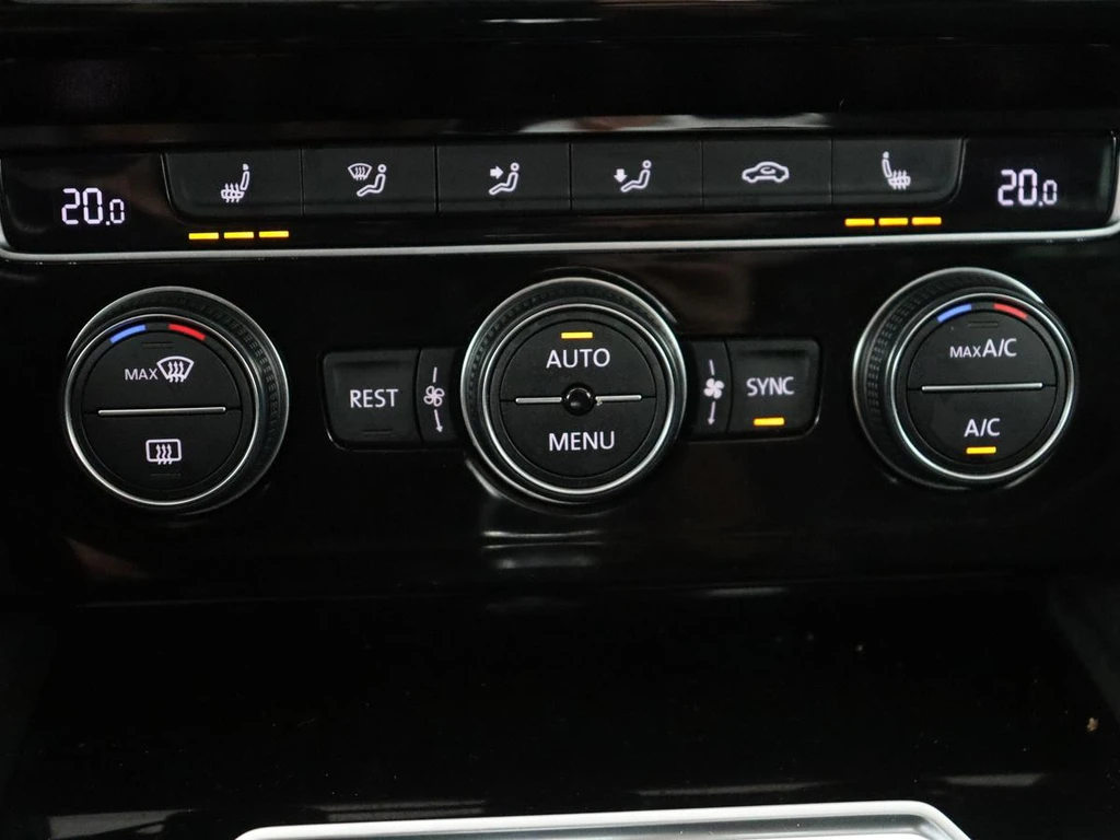 Volkswagen Passat – foto 29