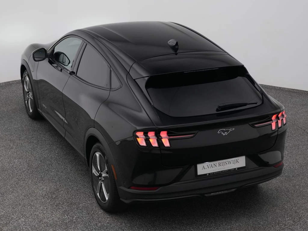 Ford Mustang Mach-E – foto 6