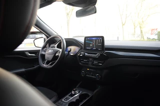 Ford Kuga – thumbnail 35