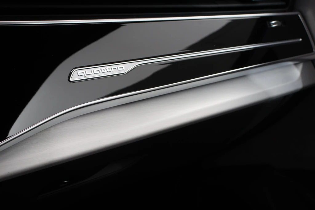 Audi Q8 – foto 26