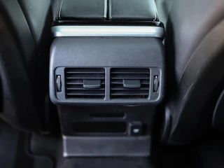 Land Rover Range Rover Velar – thumbnail 31