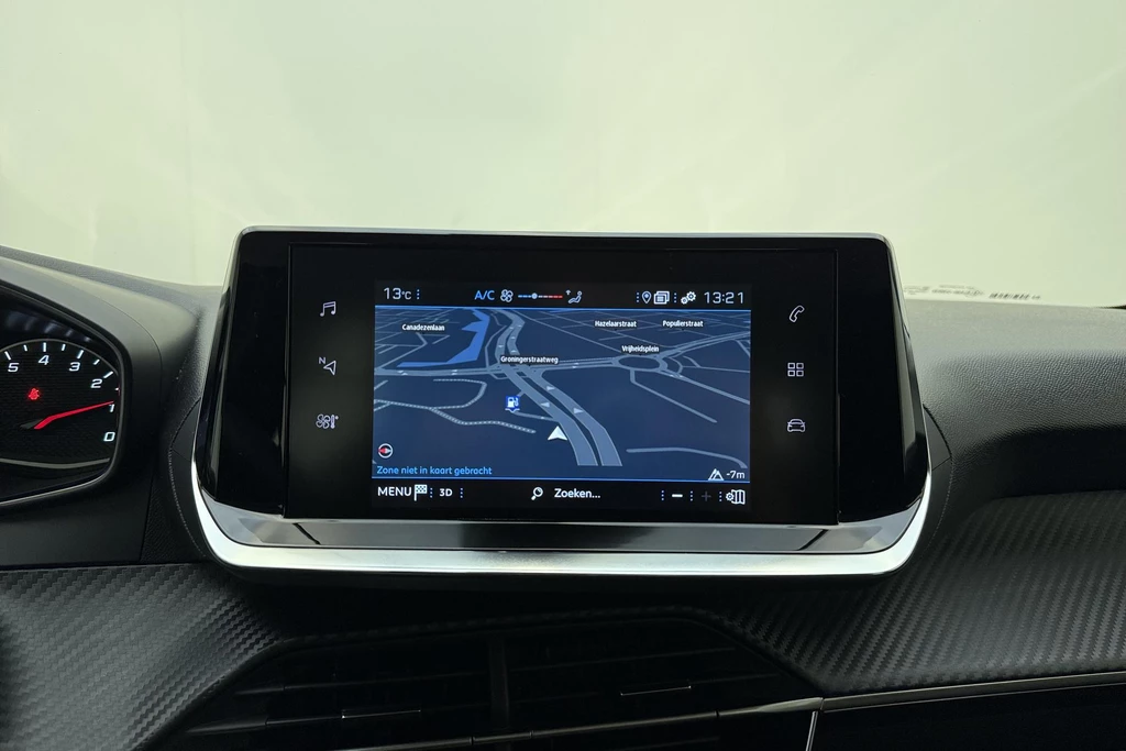 Peugeot 208 – foto 18