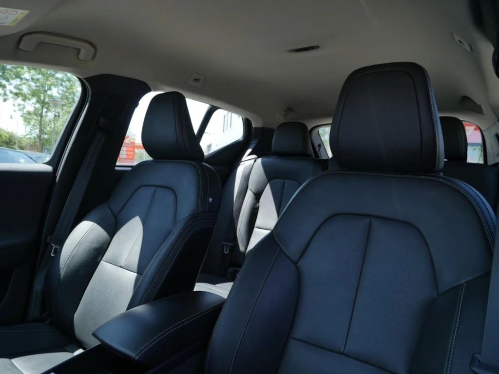 Volvo XC40 – foto 17