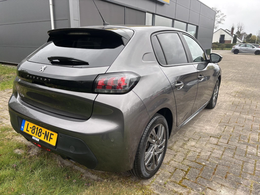Peugeot 208 – foto 4
