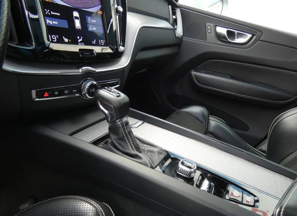 Volvo XC60 – foto 23