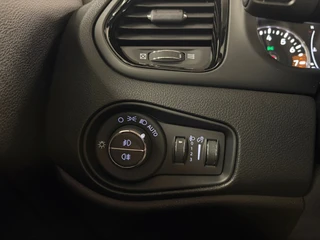 Jeep Renegade – thumbnail 18