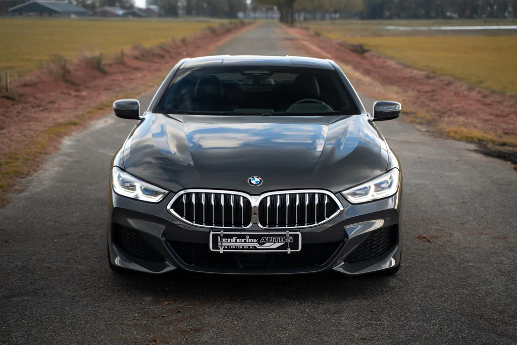 BMW 8 Serie – foto 17