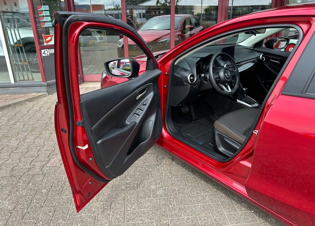 Mazda 2 – foto 7