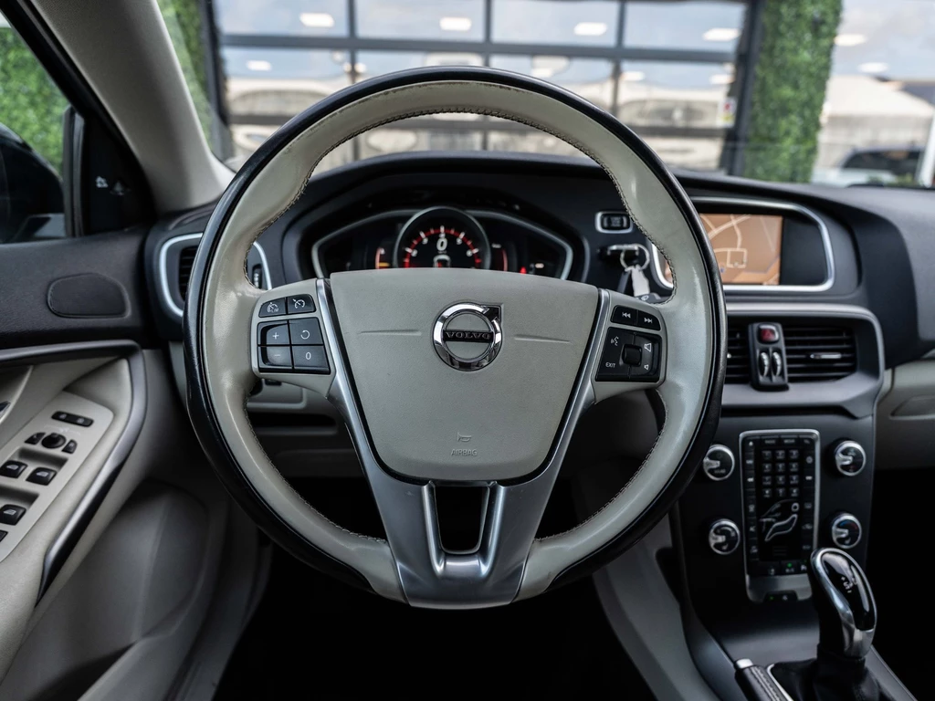 Volvo V40 – foto 26