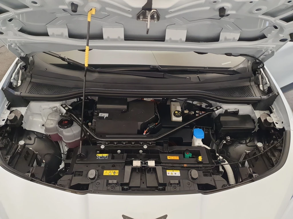 CUPRA Tavascan – foto 23