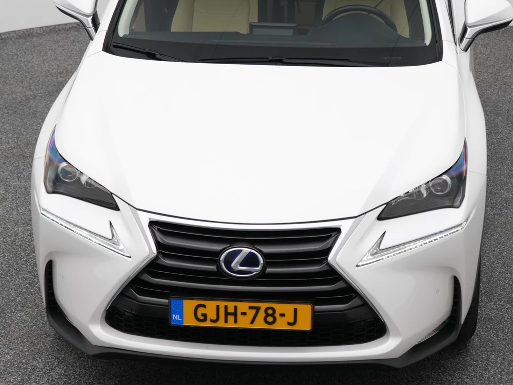 Lexus NX – foto 18