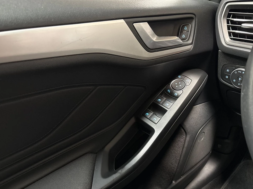 Ford Focus – foto 18
