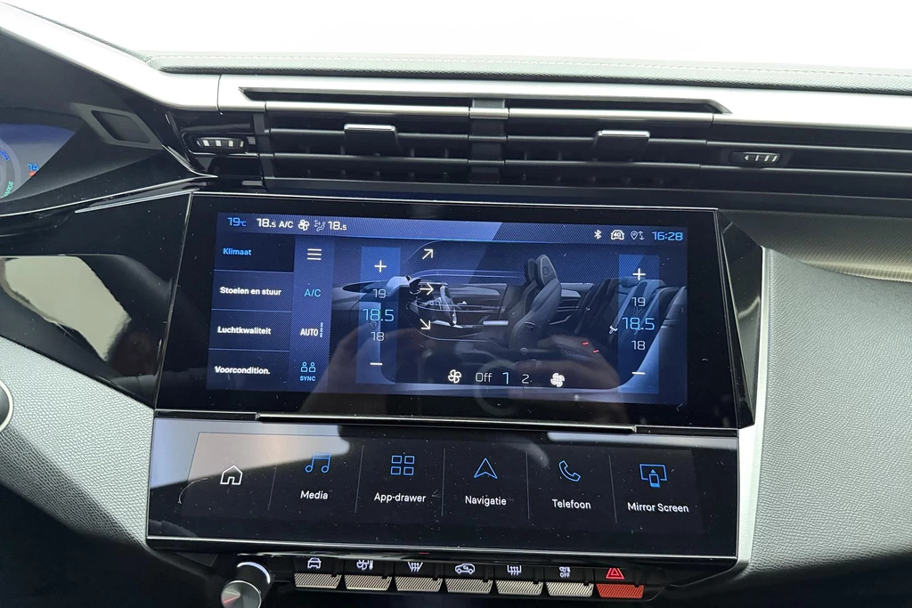 Peugeot e-308 – foto 29