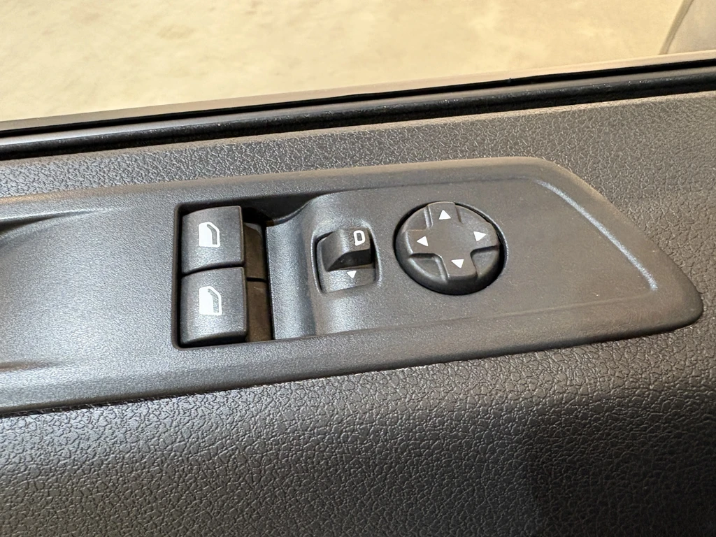 Opel Vivaro – foto 19