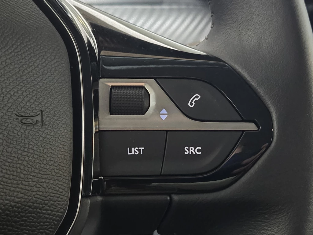 Peugeot 208 – foto 27