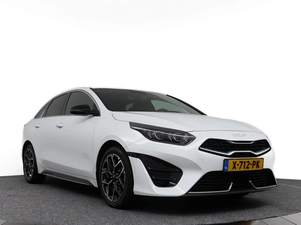 Kia ProCeed – foto 11