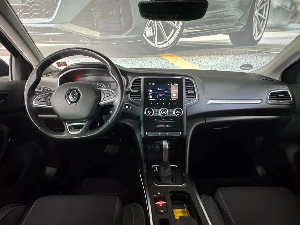 Renault Mégane – foto 8