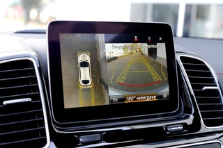 Mercedes-Benz GLE – thumbnail 24