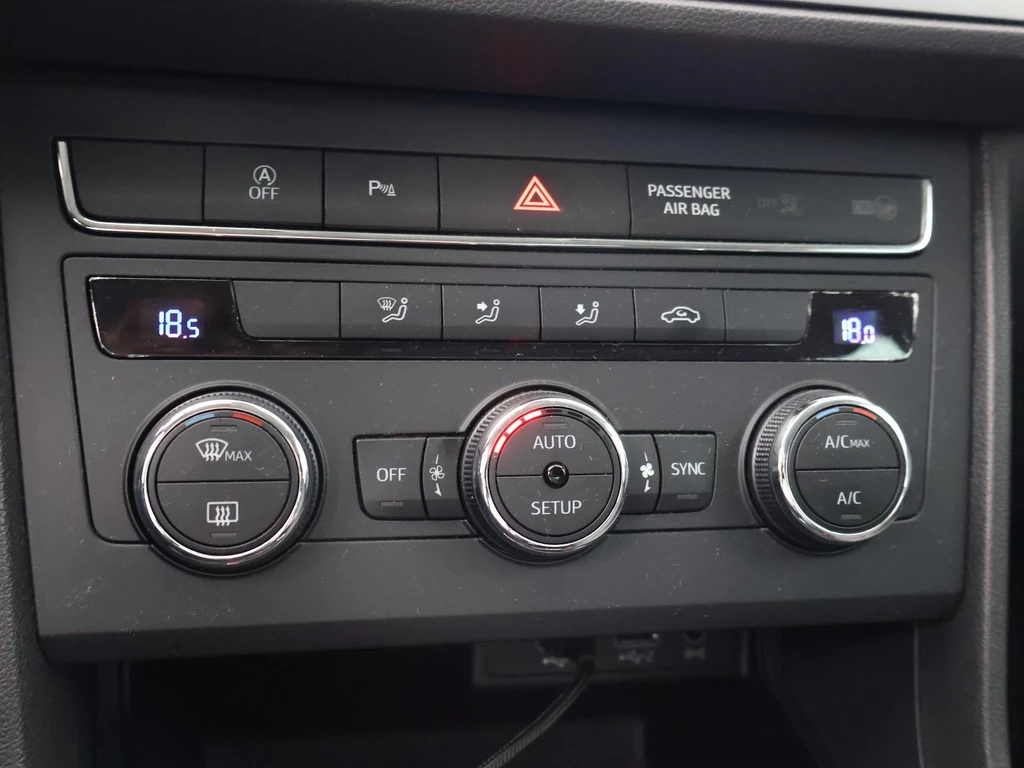 SEAT Leon – foto 35