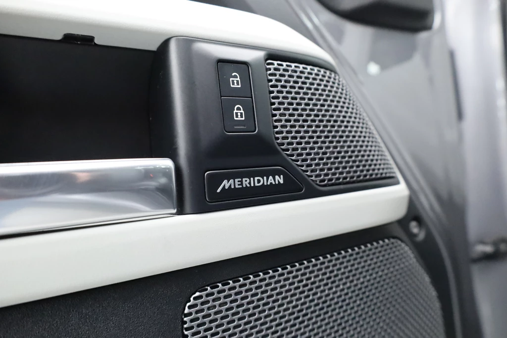 Land Rover Defender – foto 12