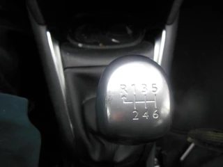 Peugeot 208 – thumbnail 13