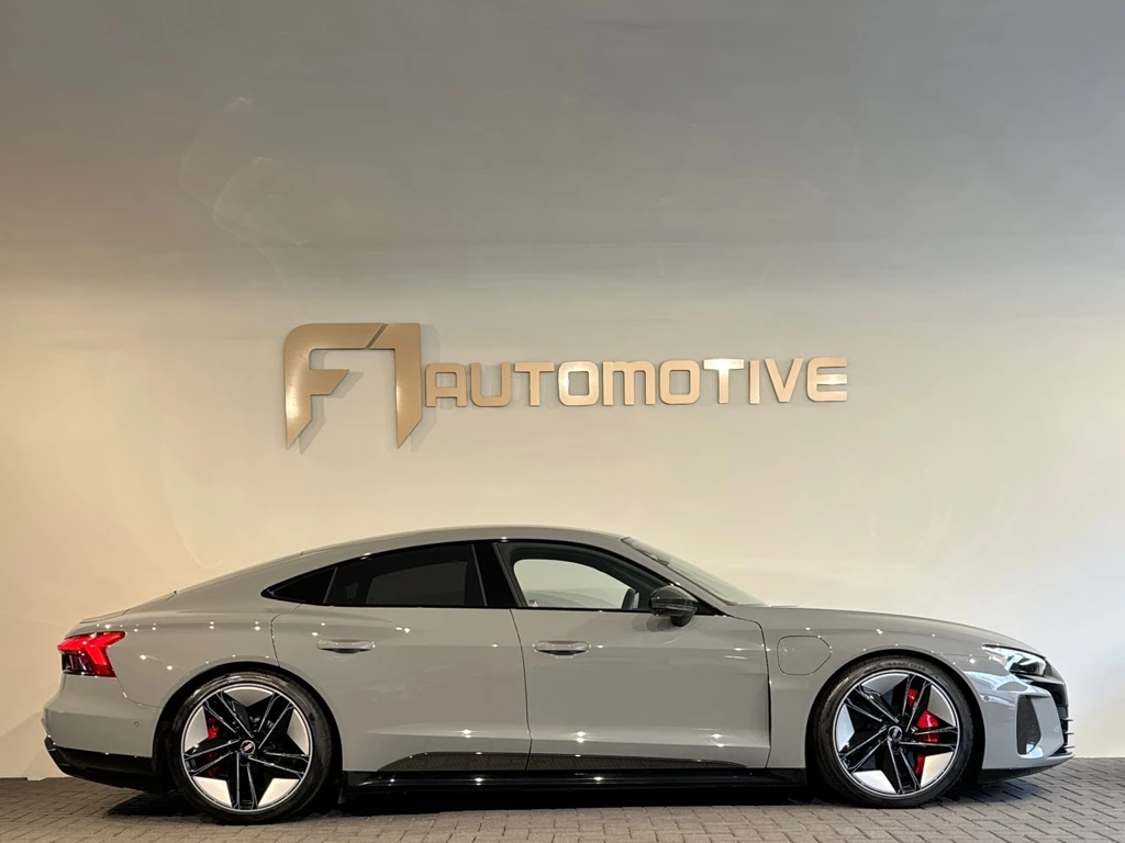 Audi e-tron GT – foto 7