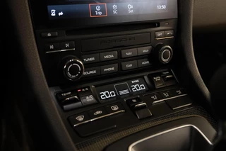 Porsche 911 – thumbnail 23