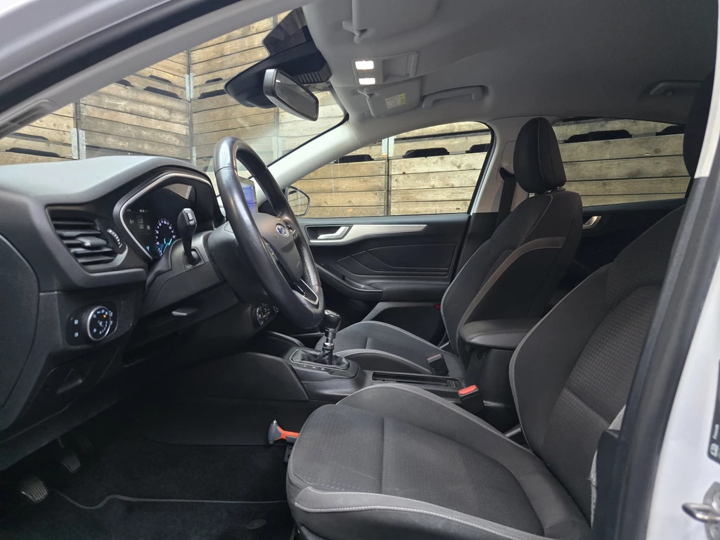 Ford Focus – foto 11
