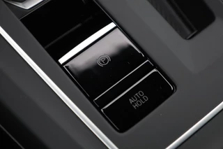 Volkswagen Golf – thumbnail 35