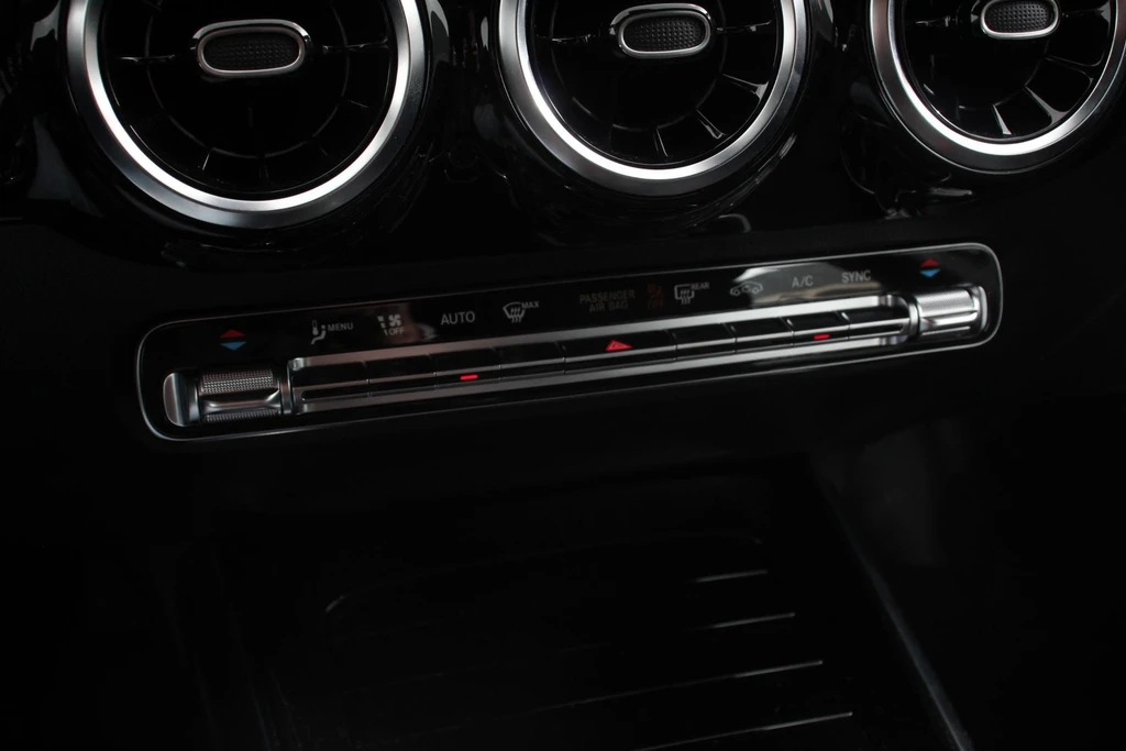 Mercedes-Benz GLA – foto 15