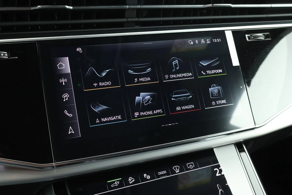 Audi Q8 – foto 30