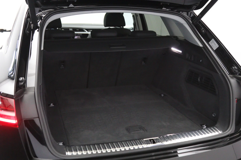 Audi e-tron – foto 23