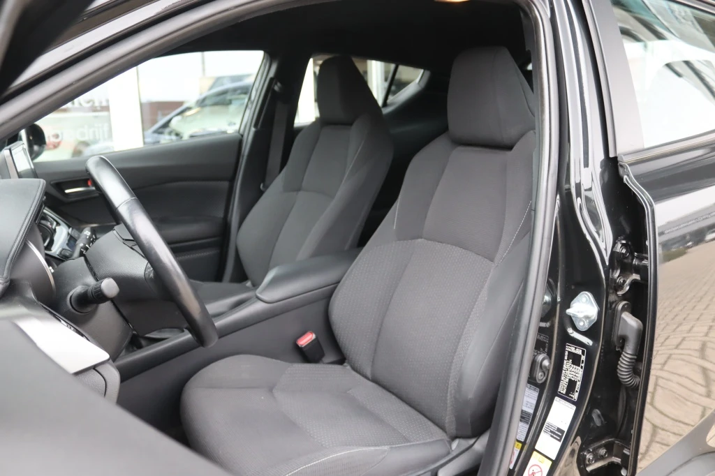 Toyota C-HR – foto 22