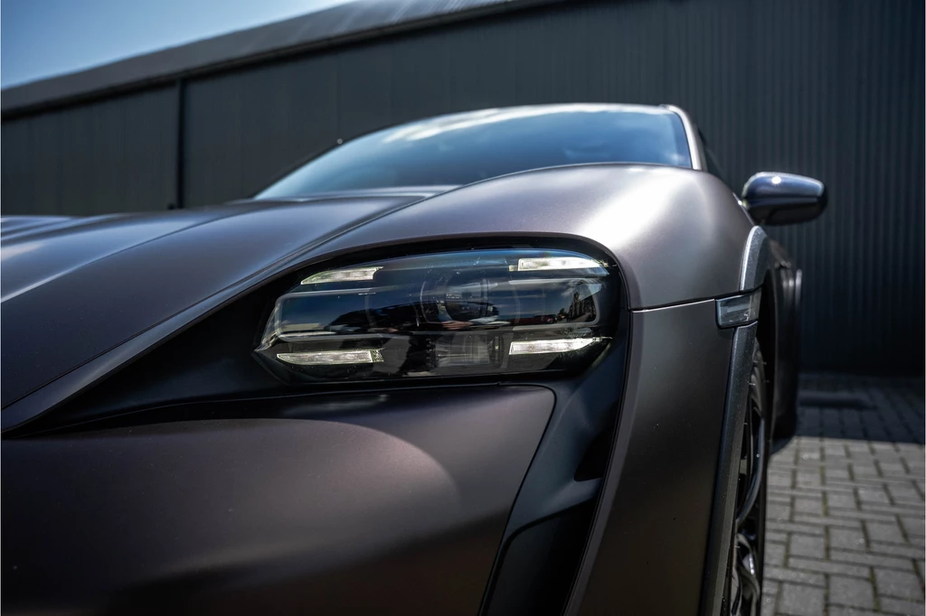 Porsche Taycan – foto 34