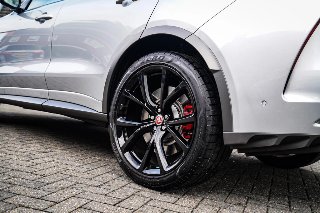 Jaguar F-PACE – foto 39