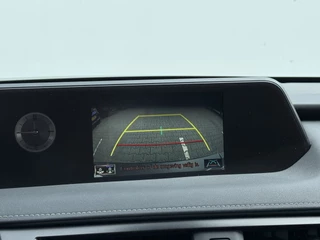 Lexus UX – thumbnail 22