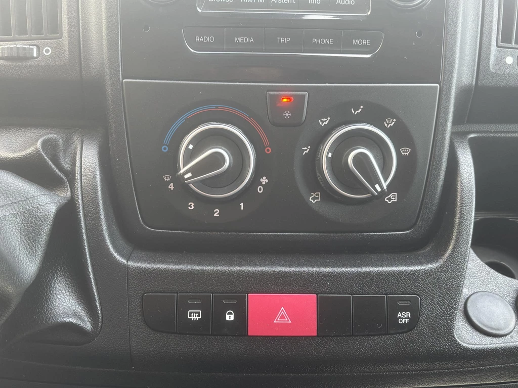 Peugeot Boxer – foto 18