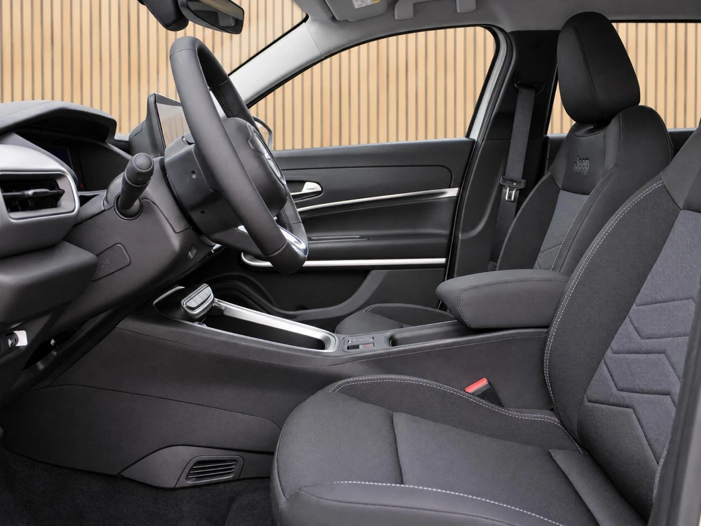 Jeep Avenger – foto 12