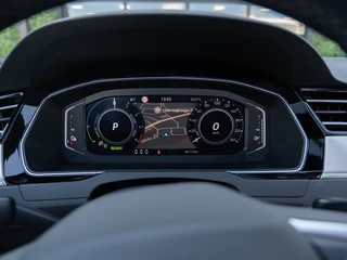 Volkswagen Passat – thumbnail 37