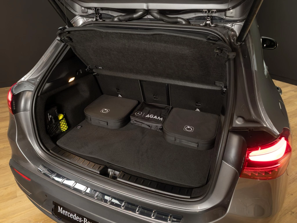 Mercedes-Benz EQA – foto 21