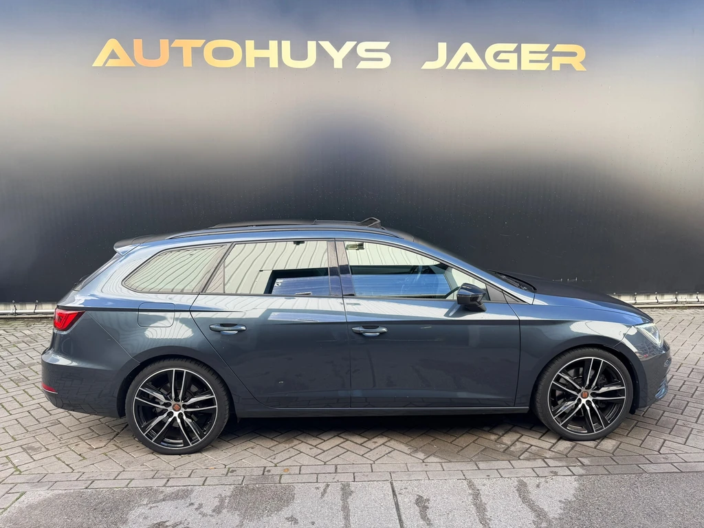 SEAT Leon – foto 8